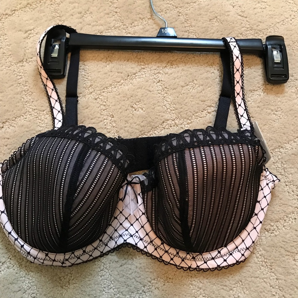 Brand New B Tempted Bra